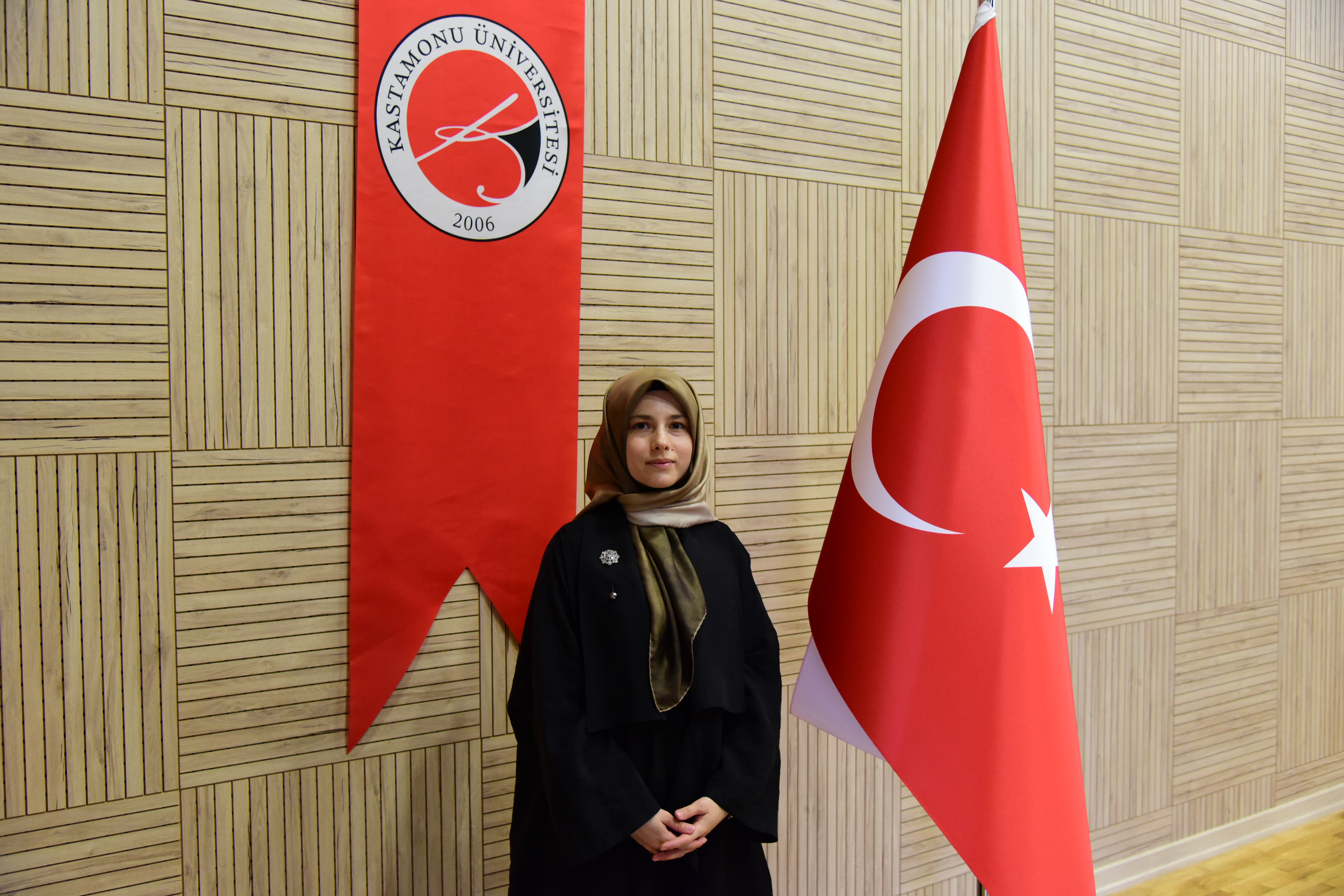 Dr. Öğretim Üyesi Zeynep Özkanlı