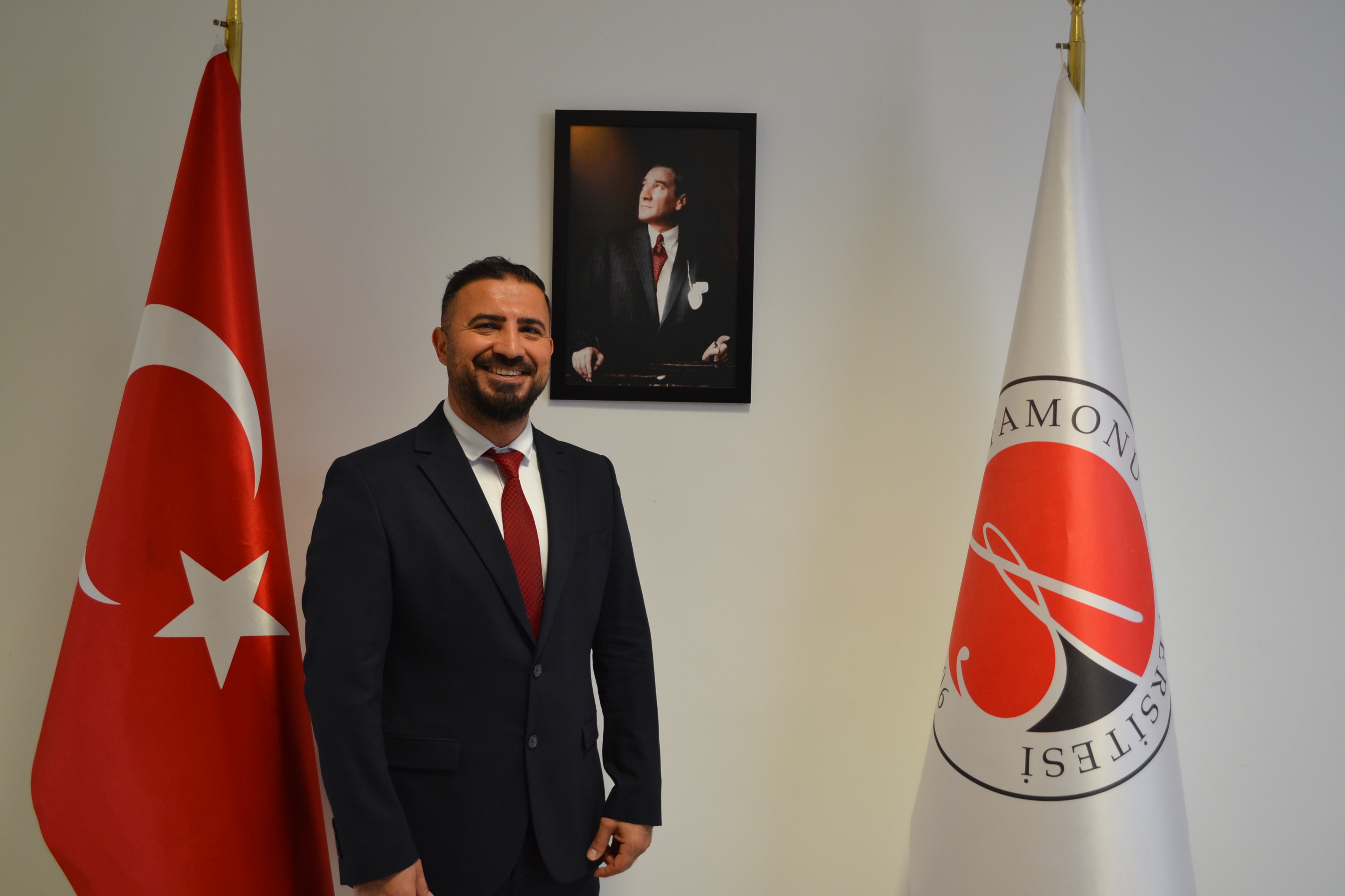 Doç. Dr. Mustafa Şakil Akgül