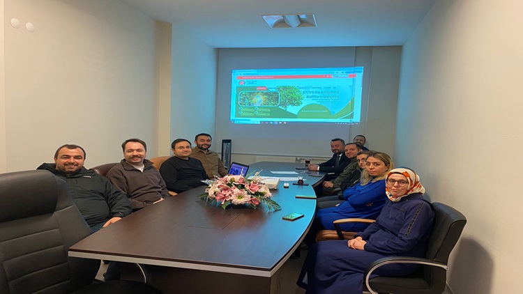 Bilgi İşlem Daire Başkanlığı ile Enstitümüz Arasında İç Paydaş Toplantısı Yapıldı