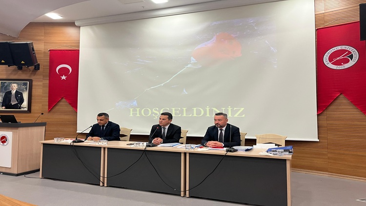 Lisansüstü Eğitim Enstitüsü Enstitü Kurulu Toplantısı Gerçekleştirildi
